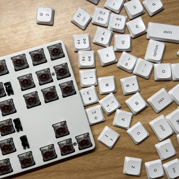 Frost Low-Profile Hot-Swap Keyboard