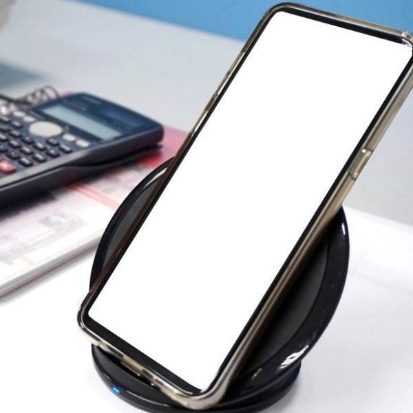 Vertex Wireless Charging Stand
